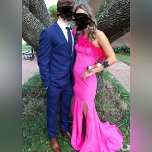 Beautiful Unique Like New Prom/Mardi Gras or great for any event!!!